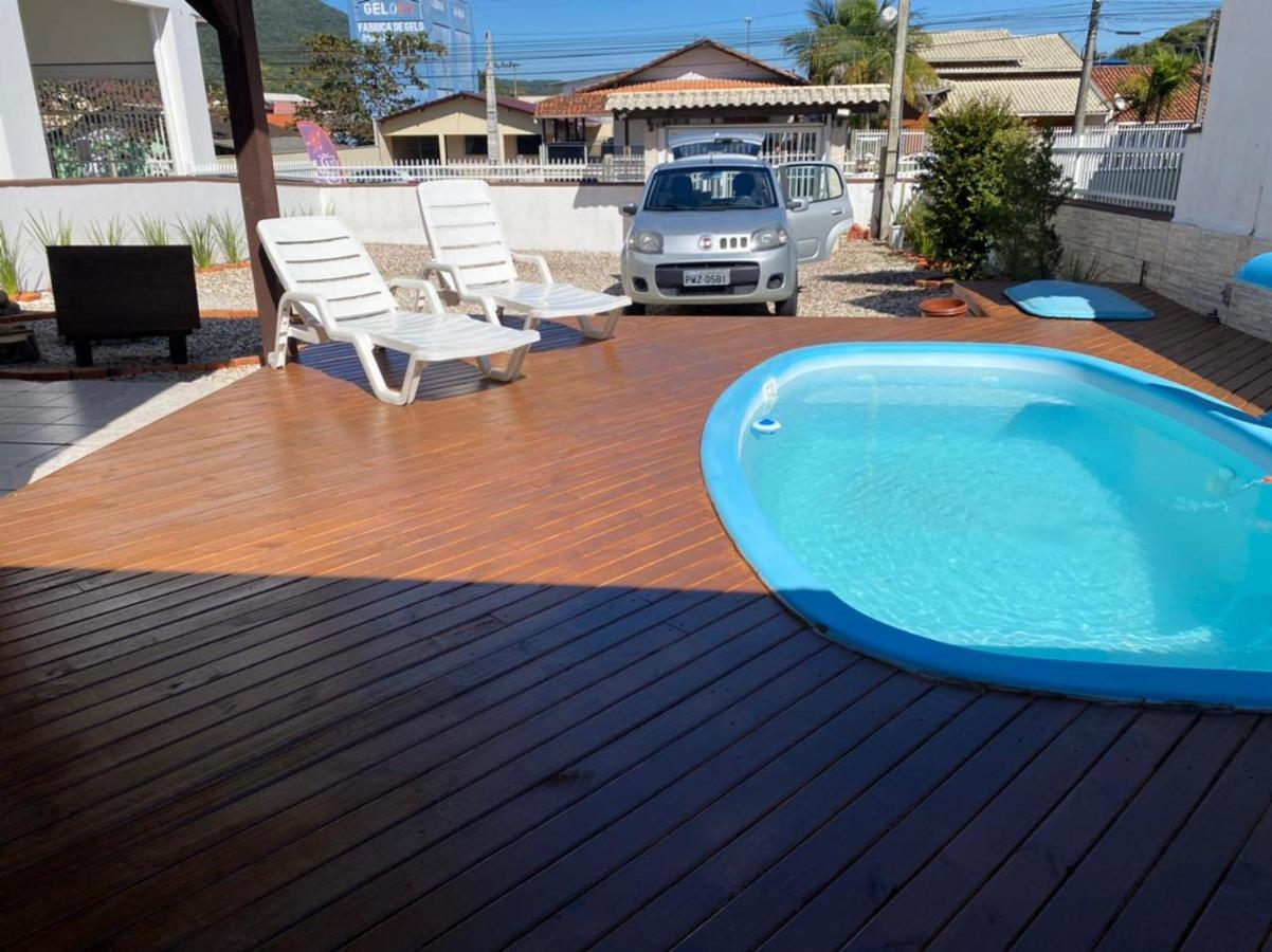 Casa De Praia Top! Beto Carrero, 500M Do Parque, Com Piscina E Sinuca, 1 Suite E 2 Quartos, 3Bwc, A 300M Da Praia, Churrasqueira E Estacionamento Privado Пенья Экстерьер фото